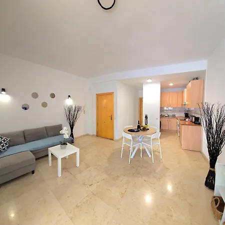 Lima Sol One Bedroom In The Center Of By Namaste Elite Апартаменти Торремолінос