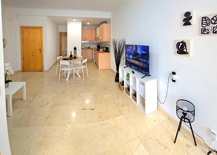 Lima Sol One Bedroom In The Center Of By Namaste élite * Torremolinos