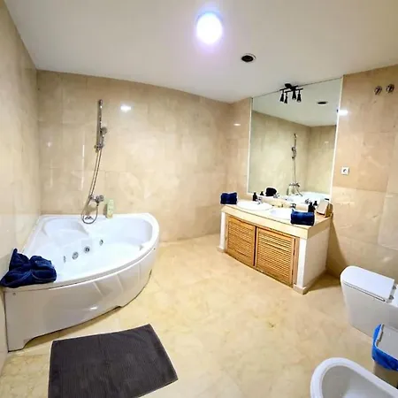 Lima Sol One Bedroom In The Center Of By Namaste Elite شقة توريمولينوس